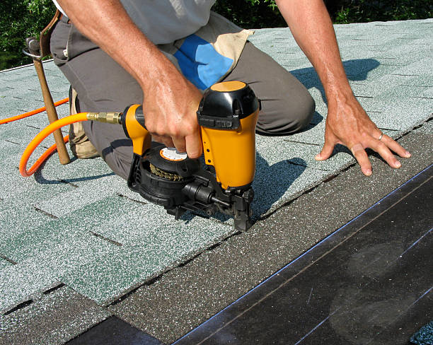 Best New Roof Installation  in Hoisington, KS